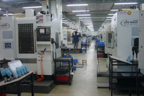 cnc service factory 03