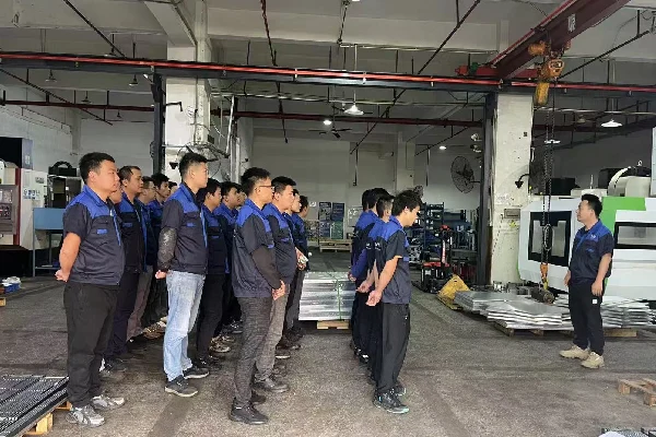 cnc service team (1)